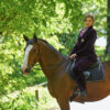 aksamitny garnitur damski burgundowy do jazdy konnej szyty na miarę OFF The GRID Chorzów